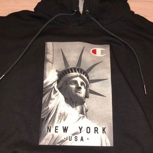 🗽Brand New - Rare New York - USA Champion Hoodie